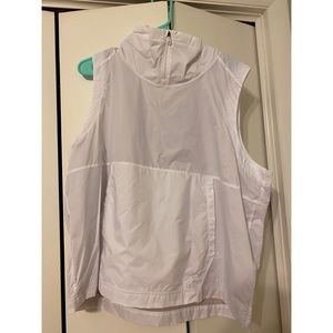 Under Armour windbreaker vest